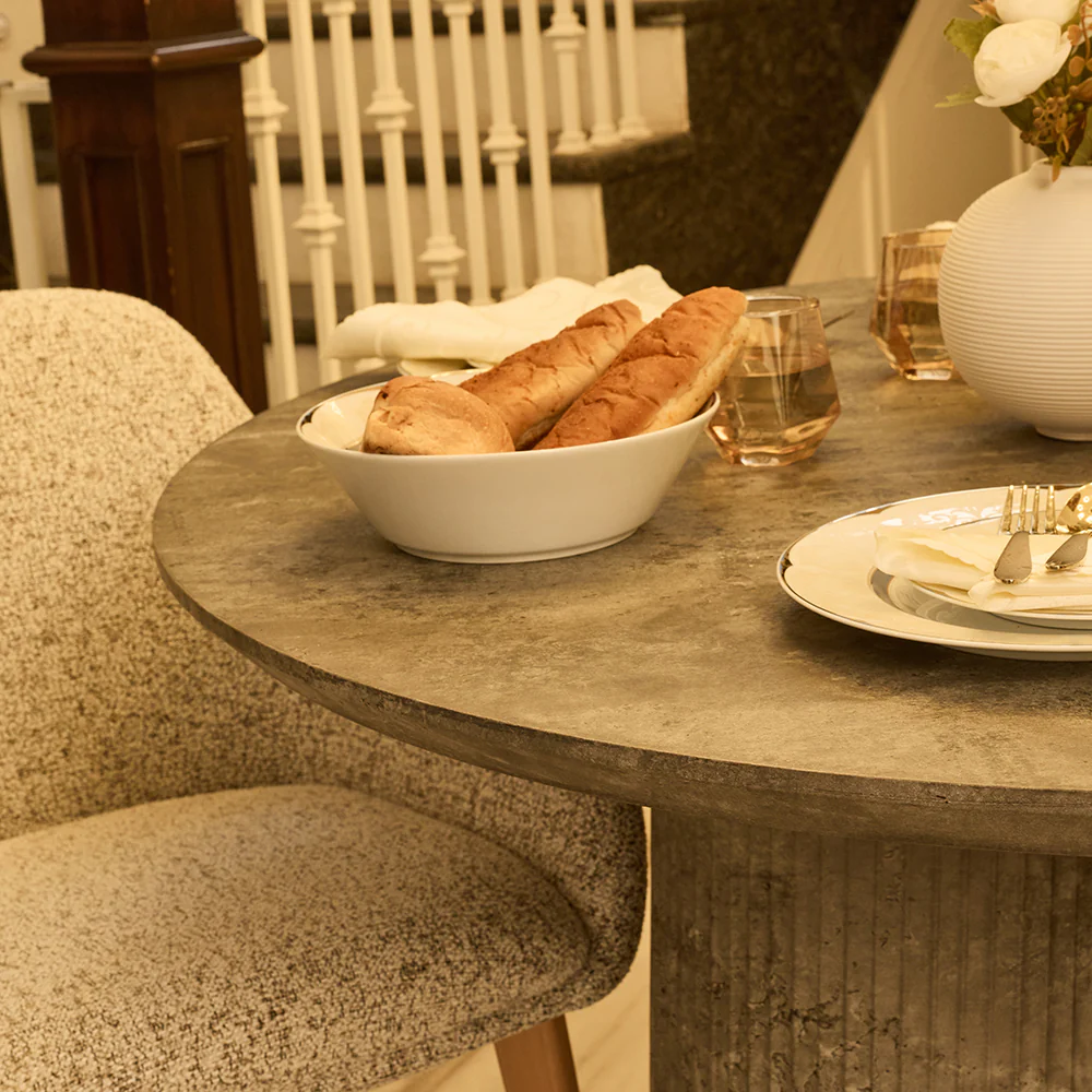 Granite 4 Seater Round Dining Table ls 0636 3 9825830d f811 40f7 9849 79a99546fffb (1)